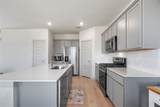 2304 Tucker Ln - Photo 17