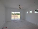 933 Corvallis Dr - Photo 4