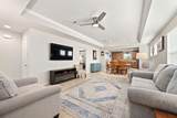 214 Hobby St - Photo 10