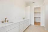 765 Legacy Hills Dr - Photo 16