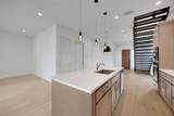 3308 Cantwell Ln - Photo 10