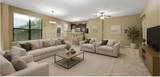 1029 Hyde Park Dr - Photo 4
