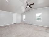 2831 Mulberry Dr - Photo 16