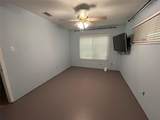 11303 Oakwood Dr - Photo 18