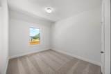 201 Buckaroo Dr - Photo 23