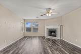 5504 Southern Crossing Dr - Photo 17