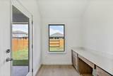 113 Malibu - Photo 10