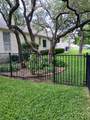 416 Brazos Dr - Photo 3