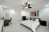 122 Acapulco Dr - Photo 18