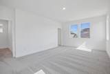 133 Maverick Ave - Photo 12