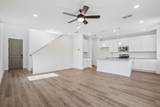133 Maverick Ave - Photo 3