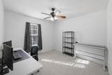 2141 Warwick Pl - Photo 22
