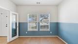 2141 Warwick Pl - Photo 3