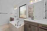 1325 White Daisy Ln - Photo 20