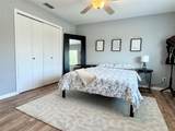 208 Skyloop Dr - Photo 17