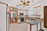 812 10th St - Photo 17