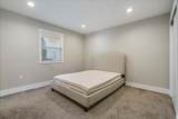 935 La Posada Dr - Photo 20