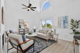 923 41st St - Photo 2