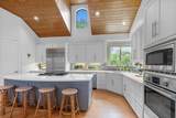 2206 11th St - Photo 8