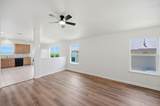 209 Hoya Ln - Photo 4