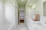 829 Kings Point Dr - Photo 20