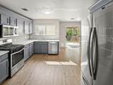 8001 Brienne Dr - Photo 6