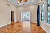 300 Mills St - Photo 15