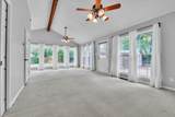 300 Mills St - Photo 18