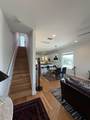 2108 Rosewood Ave - Photo 3