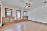 1006 Cesar Chavez St - Photo 12