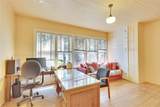 1006 Cesar Chavez St - Photo 17