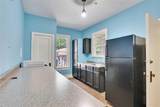 1006 Cesar Chavez St - Photo 18