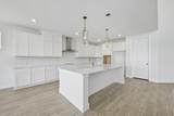 7400 Desert Needle Dr - Photo 10