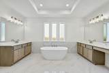 7400 Desert Needle Dr - Photo 17