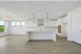 7400 Desert Needle Dr - Photo 9