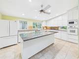 1202 Belmont Pkwy - Photo 13