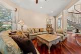 2819 Cliff Pt - Photo 13