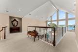 2819 Cliff Pt - Photo 18