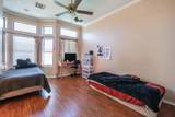 2802 Nueces St - Photo 16