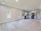 411 Avenue B - Photo 5