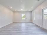 411 Avenue B - Photo 6