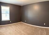 1005 Sundrops St - Photo 20