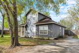 301 Buckeye Trl - Photo 4