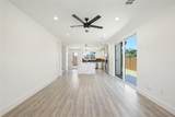 1606 Harvey St - Photo 4