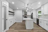 2306 Standish Dr - Photo 13