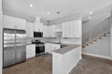 6303 Santos St - Photo 15