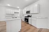 220 Hornet St - Photo 9