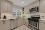 3309 Grooms St - Photo 7