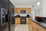 711 26th St - Photo 4
