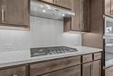 2212 Sarabanda St - Photo 12